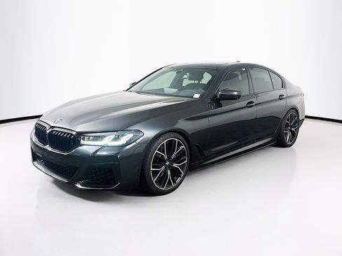 Used 2021 BMW 540i w/ M Sport Package image 3