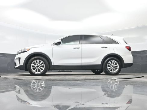 Used 2020 Kia Sorento FWD V6 image 18