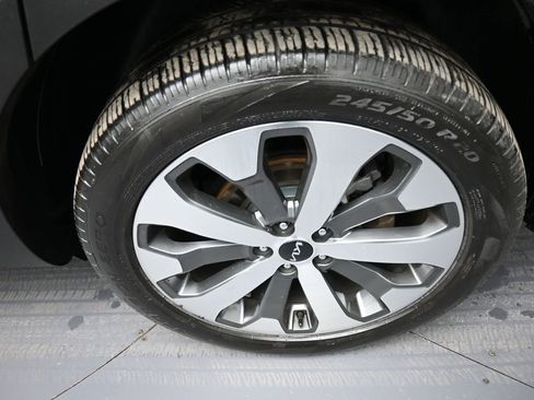 Certified 2022 Kia Telluride S image 15