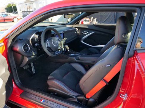 Used 2024 Chevrolet Camaro ZL1 image 26