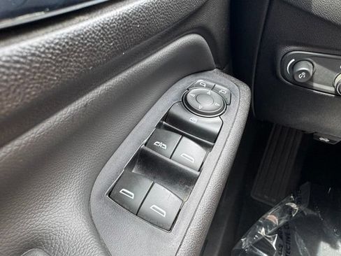 Used 2020 Chevrolet Equinox LT AWD/4WD image 34
