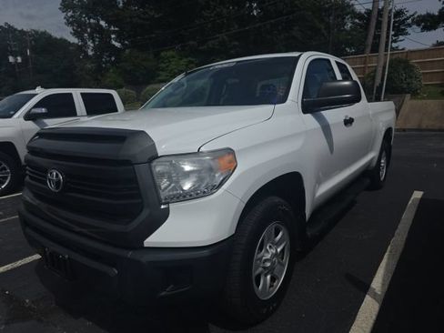 Used 2015 Toyota Tundra SR w/ Tow Package RWD image 1
