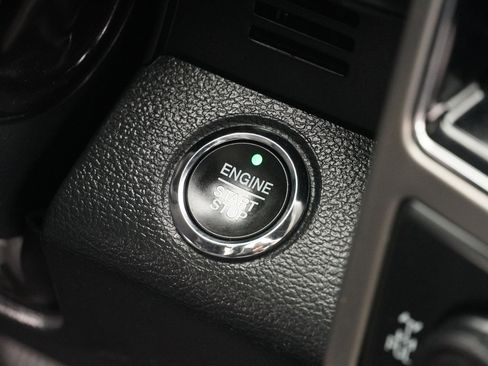 Used 2022 Ford F350 Platinum image 39