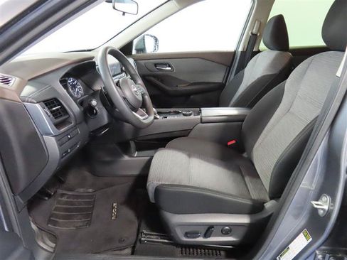 Used 2023 Nissan Rogue SV AWD/4WD image 16