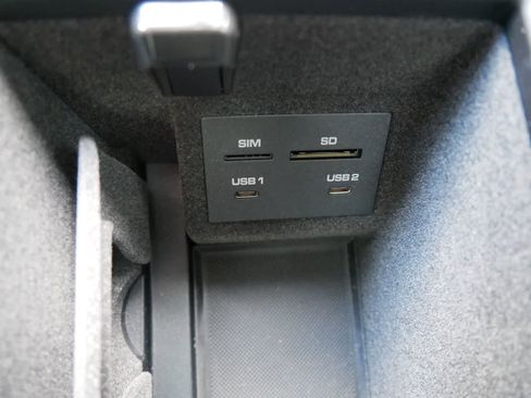 New 2025 Porsche Macan S image 19