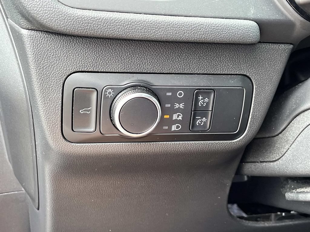 Used 2024 Ford Escape ST-Line w/ Tech Pack #1 AWD/4WD image 29