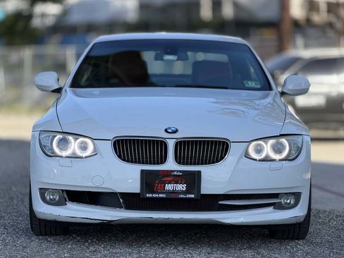 Used 2013 BMW 328i Convertible image 2