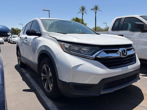 Used 2019 Honda CR-V LX image 3