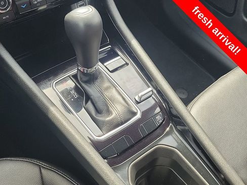 Used 2025 Jeep Compass Limited image 30