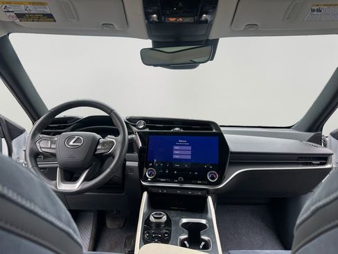 Used 2023 Lexus RZ 450e Premium w/ Accessory Package (2T) image 10