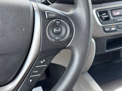Used 2016 Honda Pilot LX image 19