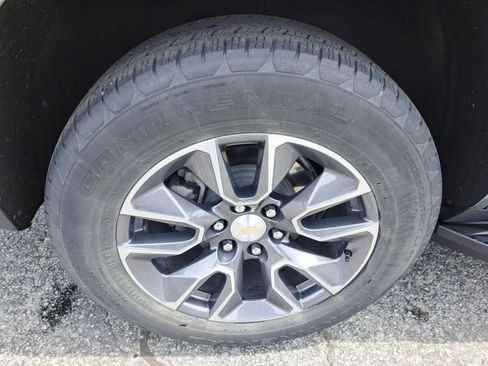 Certified 2023 Chevrolet Tahoe LT w/ LT Signature Plus Package image 17