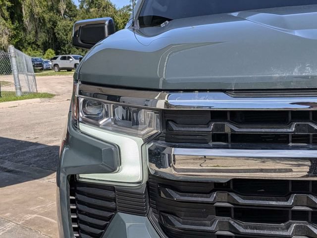 Used 2025 Chevrolet Silverado 1500 LT AWD/4WD image 8