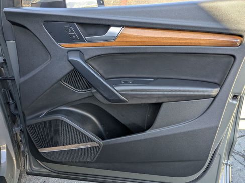 Used 2023 Audi Q5 2.0T Premium Plus w/ Premium Plus Package image 20