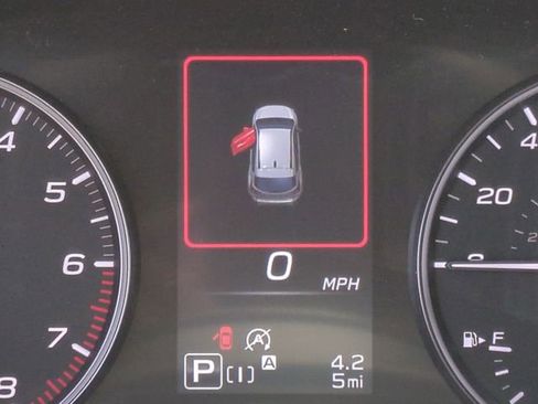 New 2025 Subaru Crosstrek 2.5i Limited w/ Popular Package #3A image 22