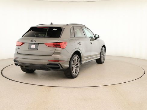 New 2025 Audi Q3 2.0T Premium image 6