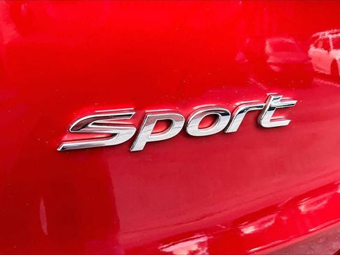 Used 2017 Hyundai Santa Fe Sport FWD image 10