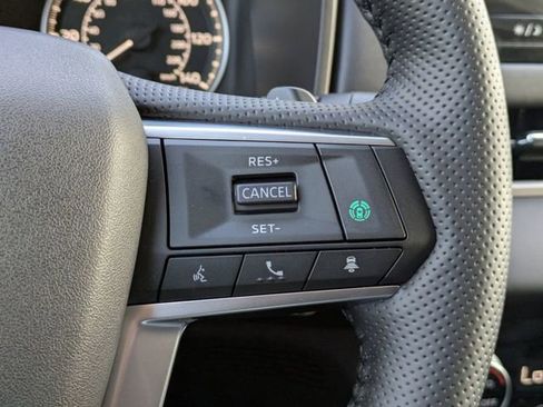 New 2026 Mitsubishi Outlander SE image 30