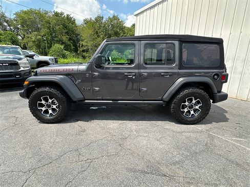 Used 2024 Jeep Wrangler Sport image 9
