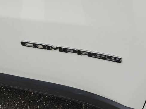 Used 2021 Jeep Compass Limited FWD image 8