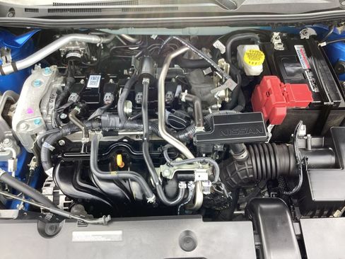Used 2025 Nissan Sentra SR FWD image 32
