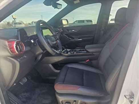 Used 2025 Chevrolet Equinox RS w/ Safety and Technology Package image 13