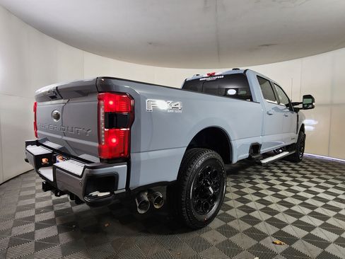 New 2026 Ford F350 Lariat w/ Black Appearance Package image 7