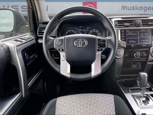 Used 2024 Toyota 4Runner SR5 AWD/4WD image 8