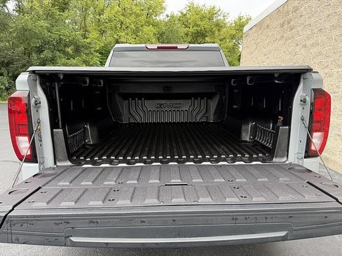 Used 2024 GMC Sierra 1500 Elevation AWD/4WD image 31