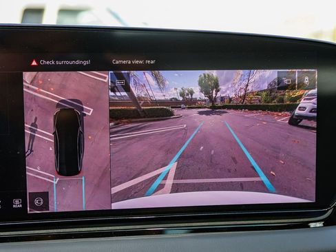 New 2025 Audi A6 e-tron Premium image 25