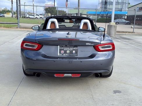 Used 2017 FIAT 124 Spider Lusso image 15