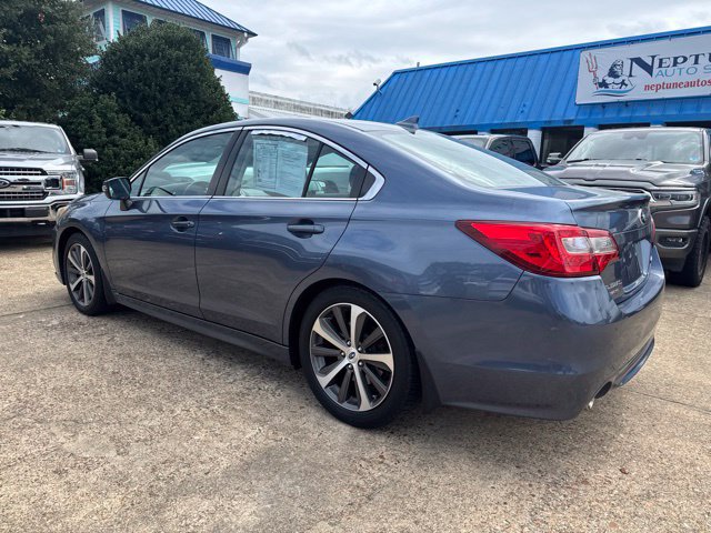 Used 2017 Subaru Legacy 2.5i Limited AWD/4WD image 7