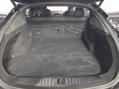 Used 2022 Tesla Model S Plaid image 11
