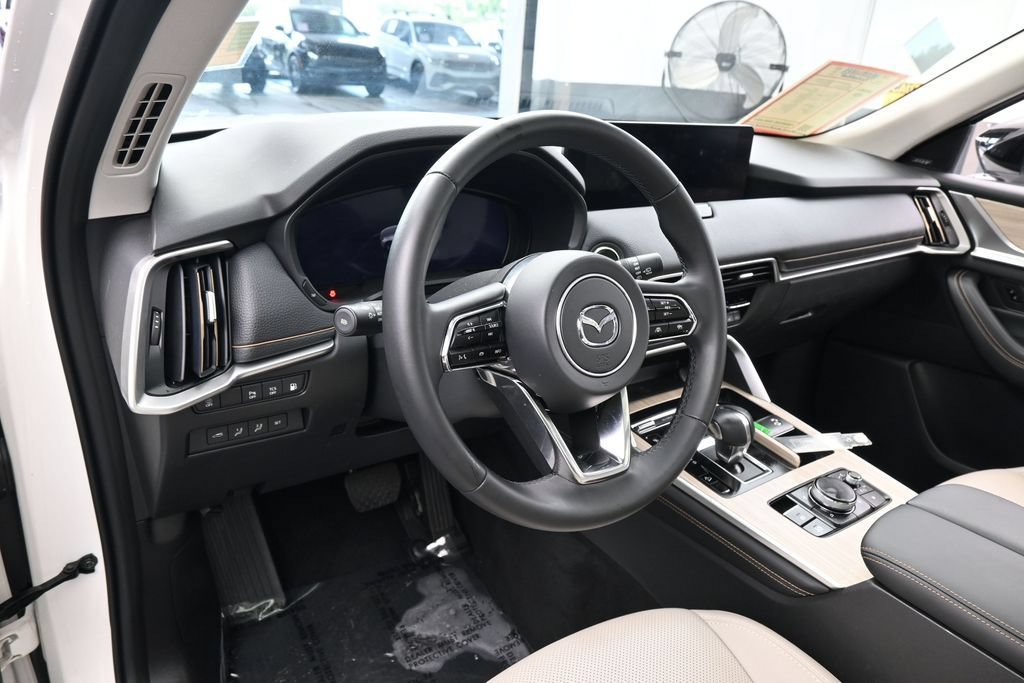 Used 2025 MAZDA CX-90 Plug-In Hybrid w/Premium Sport AWD/4WD image 12