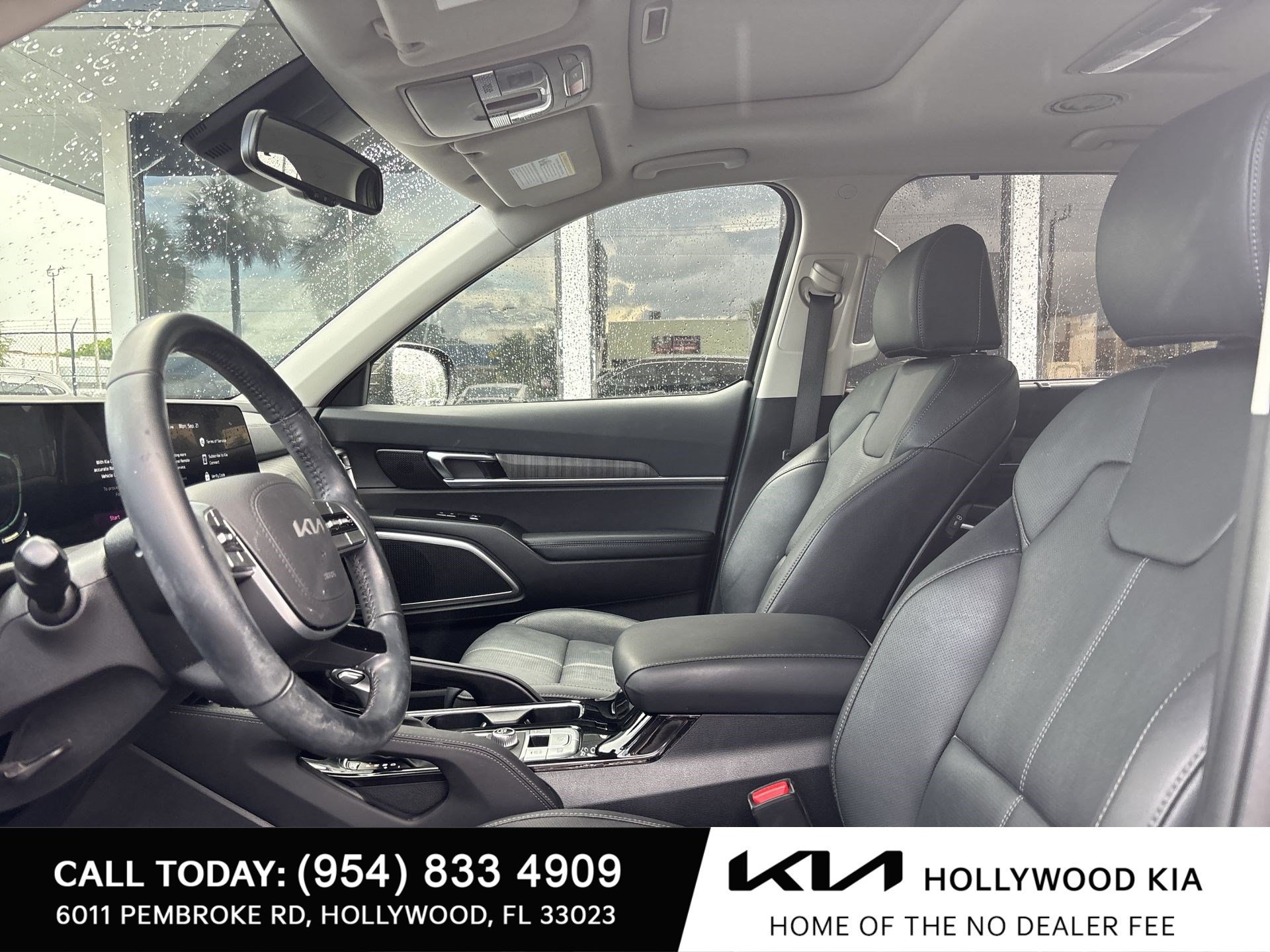 Used 2025 Kia Telluride EX FWD image 13