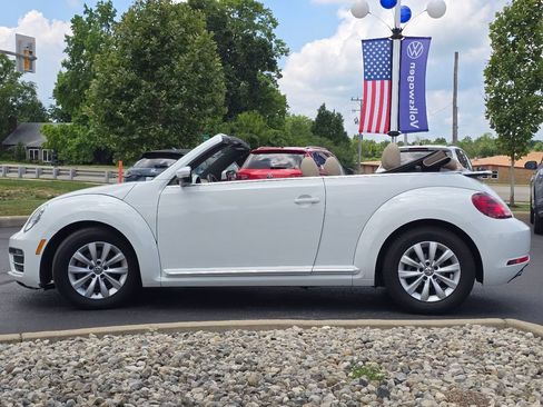 Used 2017 Volkswagen Beetle 1.8T S FWD image 18