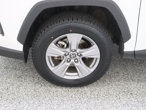 Certified 2025 Toyota RAV4 LE AWD/4WD image 11