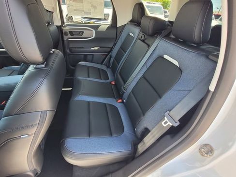 New 2026 Ford Bronco Sport Outer Banks w/ Outer Banks Tech Package+ AWD/4WD image 6
