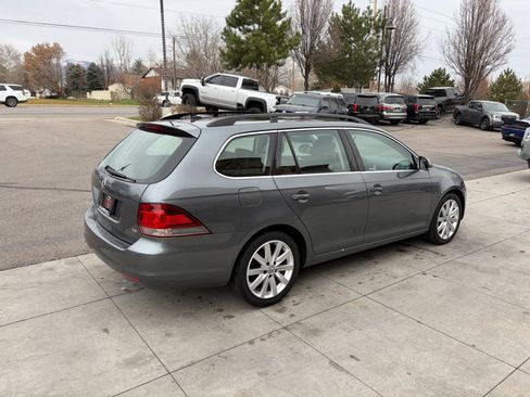 Used 2014 Volkswagen Jetta TDI image 24
