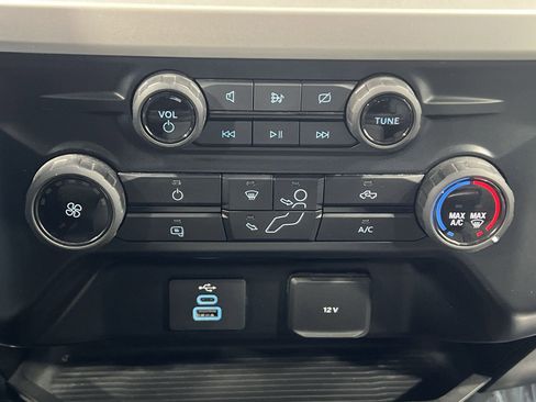 Used 2023 Ford F250 XL w/ STX Appearance Package image 18