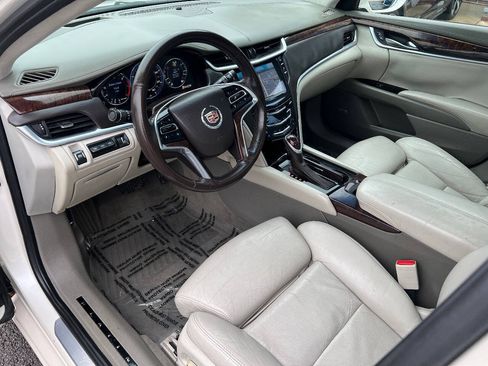 Used 2013 Cadillac XTS Platinum AWD/4WD image 19