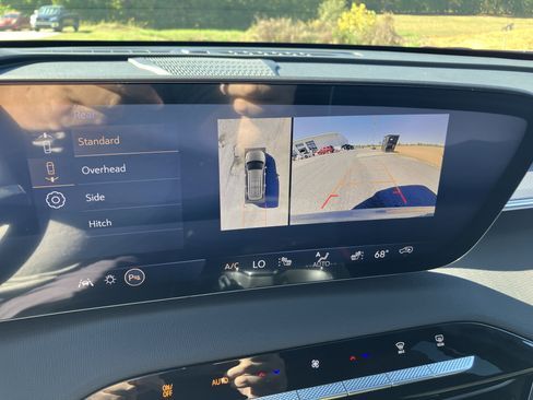 New 2026 Buick Enclave Sport Touring w/ LPO, Floor Liner Package image 23