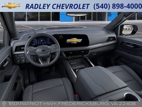 New 2026 Chevrolet Suburban RST image 15