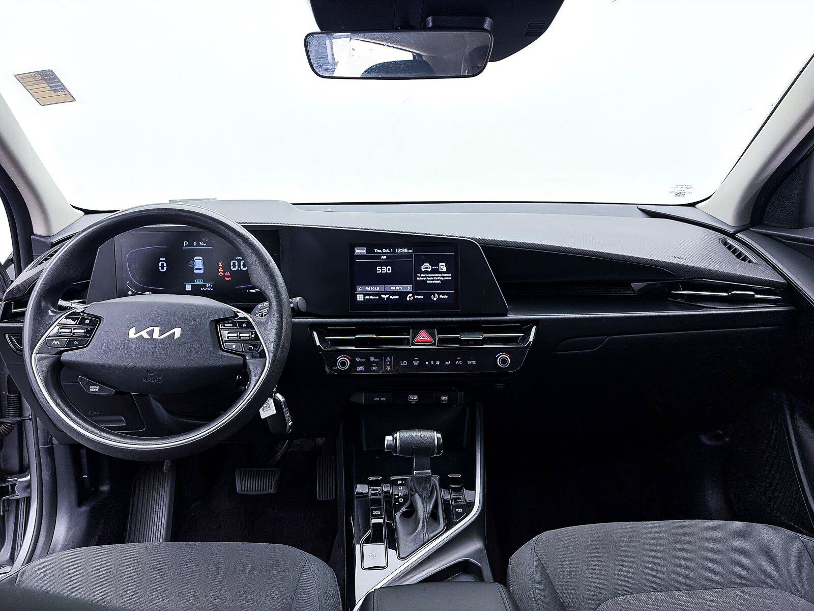 Used 2023 Kia Niro LX FWD image 18