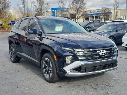 Used 2025 Hyundai Tucson SEL image 3