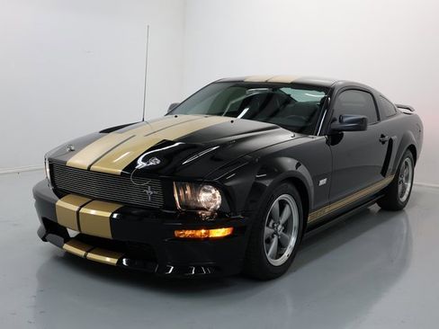 Used 2006 Ford Mustang GT image 40