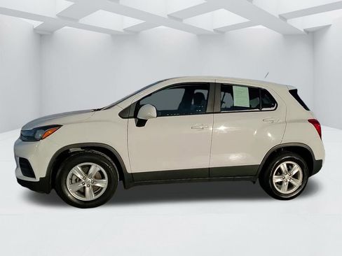 Used 2019 Chevrolet Trax LS image 8