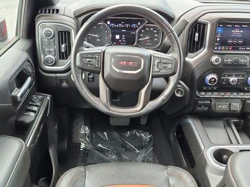Used 2020 GMC Sierra 2500 AT4 w/ AT4 Premium Package AWD/4WD image 9