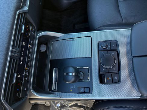 Used 2025 MAZDA CX-90 3.3 Turbo w/ Preferred Package image 38