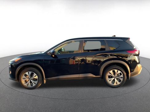 Used 2022 Nissan Rogue SV image 9